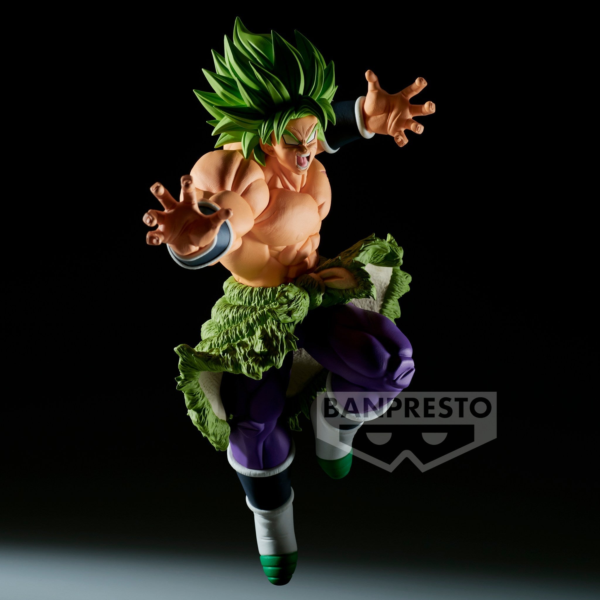 Figurine de Broly en Super Saiyan, mesurant 19 cm, détaillant son expression colérique et sa posture dynamique, fabriquée par Banpresto.