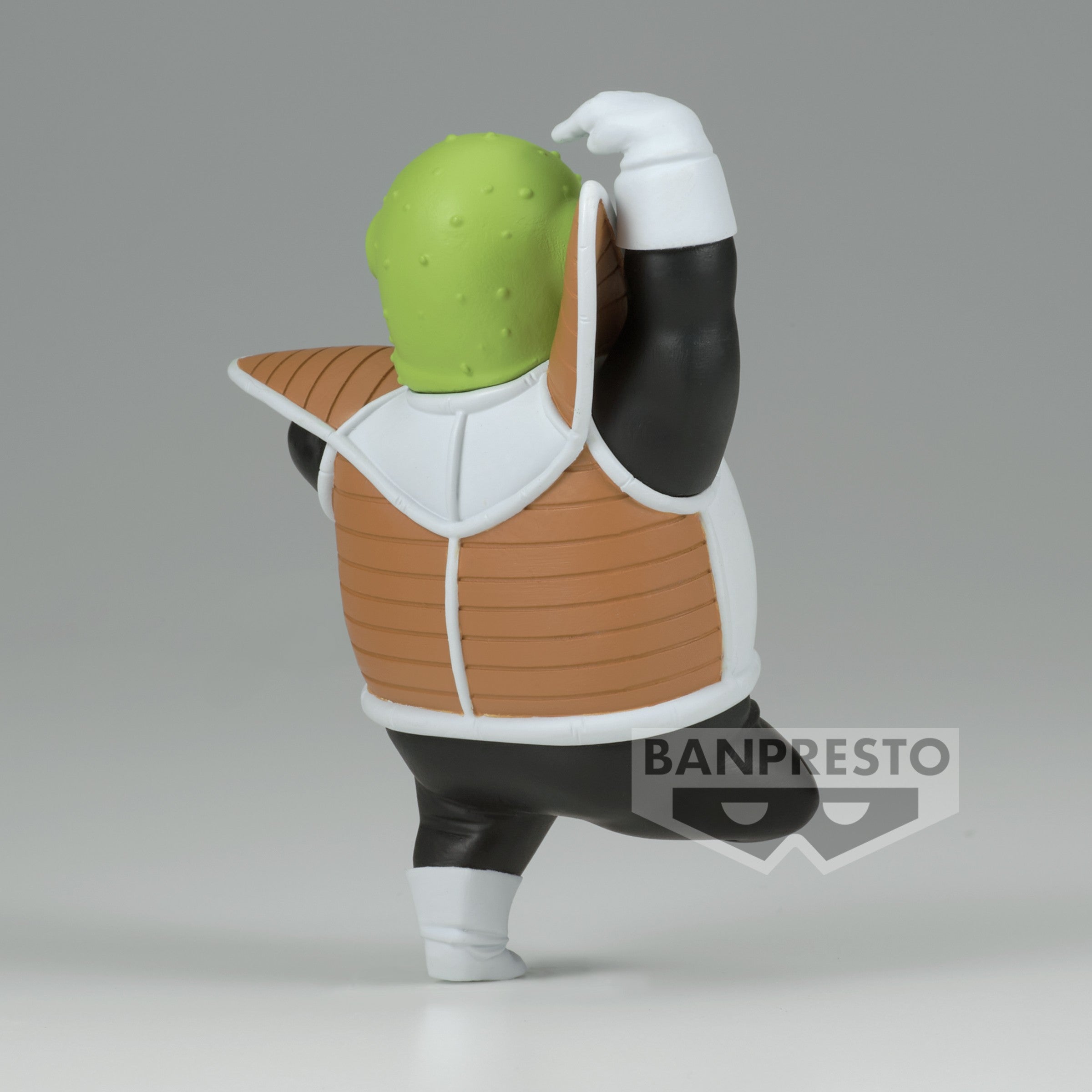 Figurine de Guldo du Commando Ginyu, mesurant 8 cm, représentant le personnage dans une pose caractéristique avec un socle spécial.