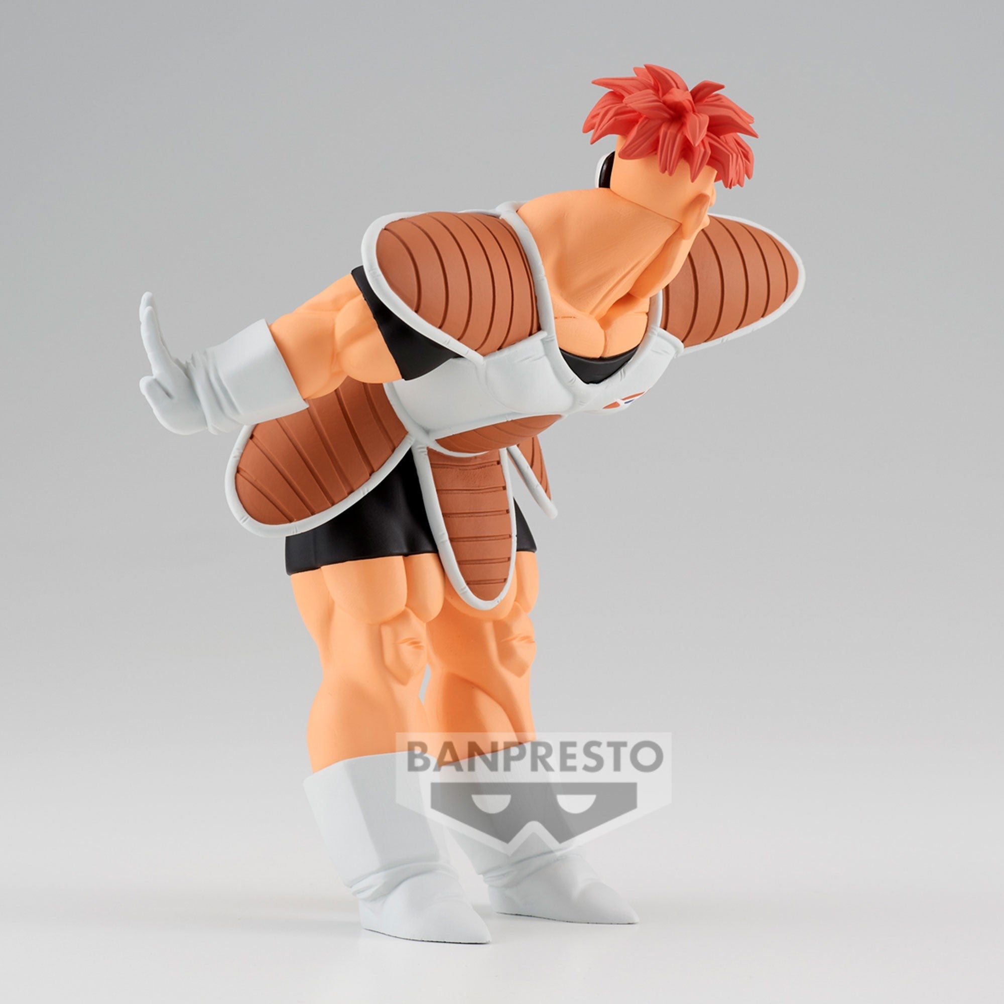 Figurine de Recoome de l'Escadron Ginyu, mesurant 14 cm, représentant Recoome de dos avec les bras écartés, fabriquée par Banpresto.