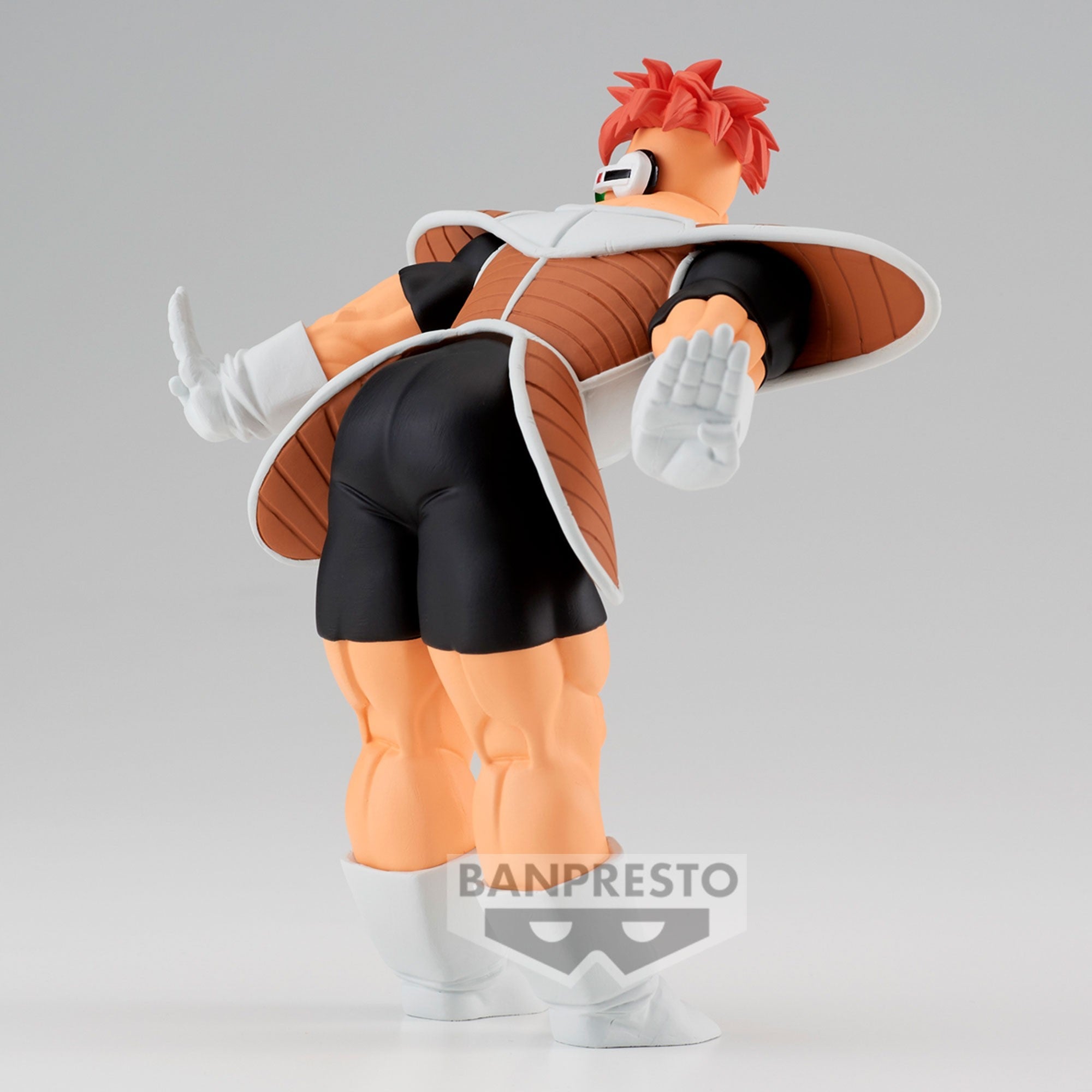 Figurine de Recoome de l'Escadron Ginyu, mesurant 14 cm, représentant Recoome de dos avec les bras écartés, fabriquée par Banpresto.