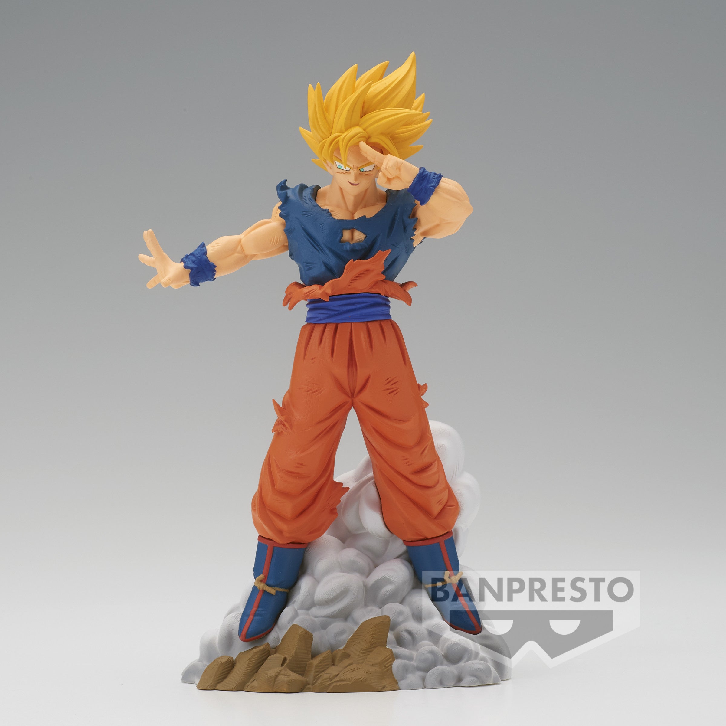Figurine Pop de Shenron de 25 cm émergeant des boules de cristal avec une posture saisissante et une expression sereine, fabriquée par Funko.