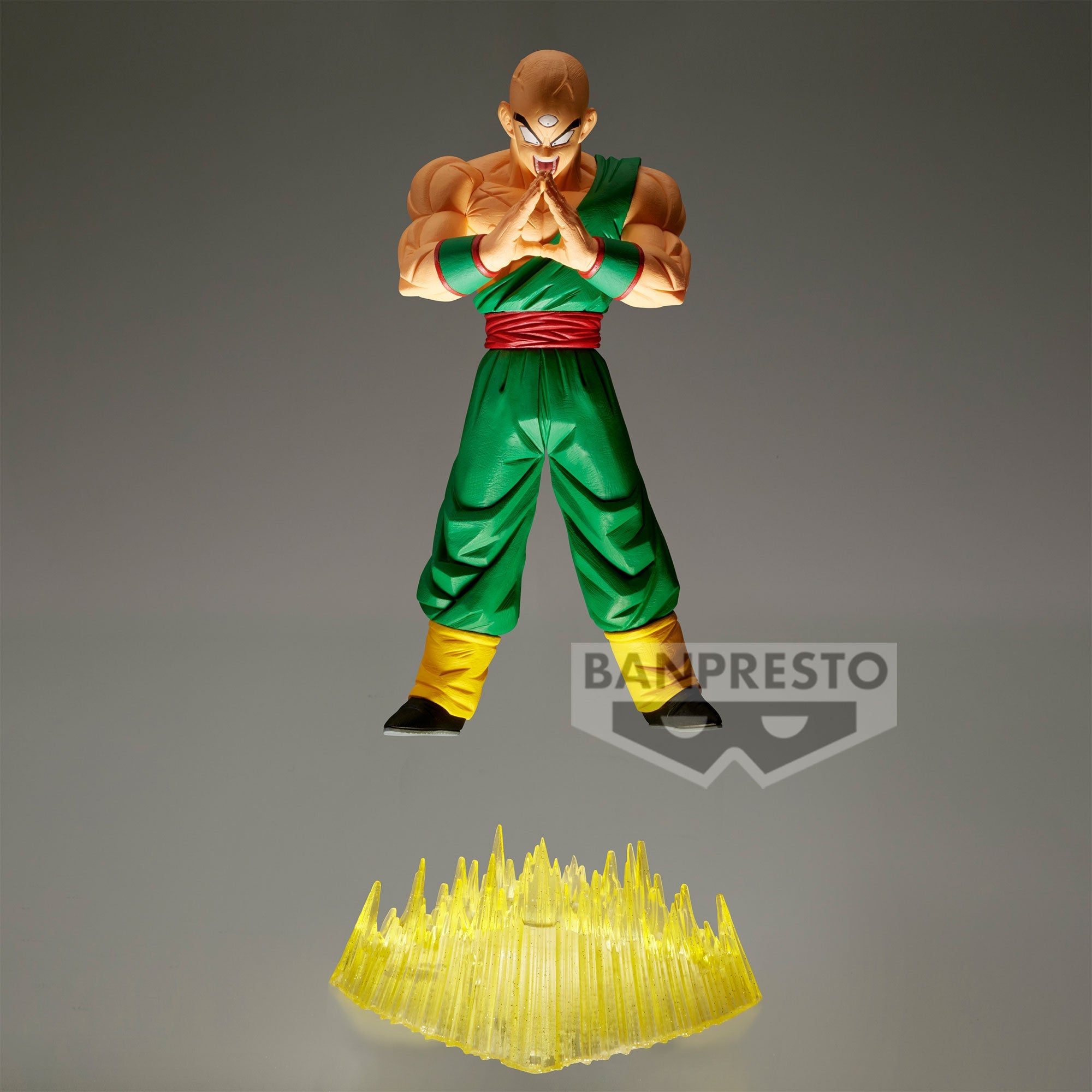 Figurine de Ten Shin Han en PVC mesurant 18 cm, représentant le personnage en position d'attaque avec un regard déterminé et les mains formant un triangle pour exécuter le Kikōhō. Éditée par Banpresto dans la collection GxMateria.