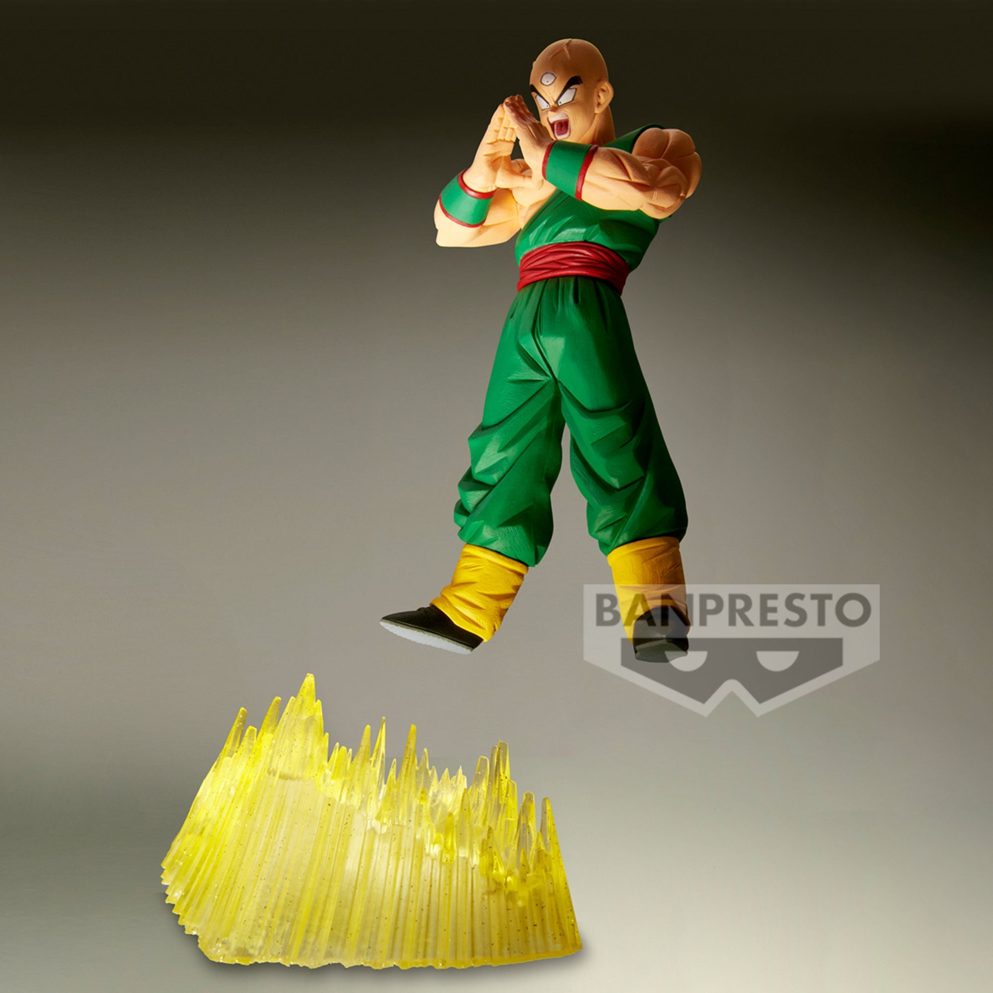 Figurine de Ten Shin Han en PVC mesurant 18 cm, représentant le personnage en position d'attaque avec un regard déterminé et les mains formant un triangle pour exécuter le Kikōhō. Éditée par Banpresto dans la collection GxMateria.