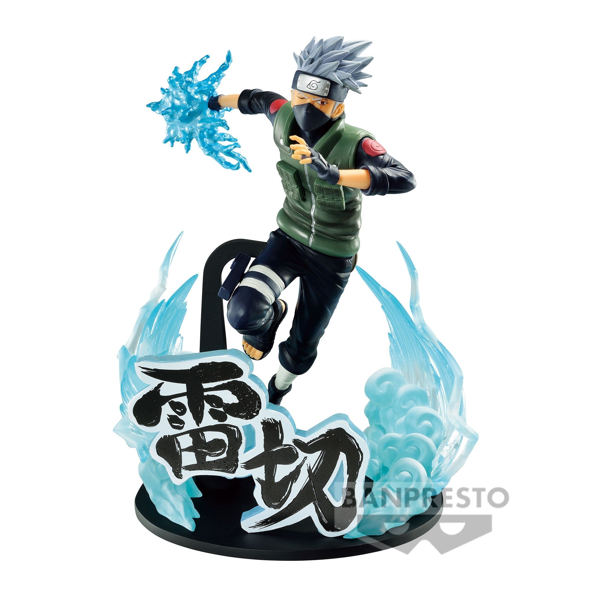 Figurine de Kakashi Hatake en PVC de 21 cm dans une pose dynamique avec Chidori et Sharingan.