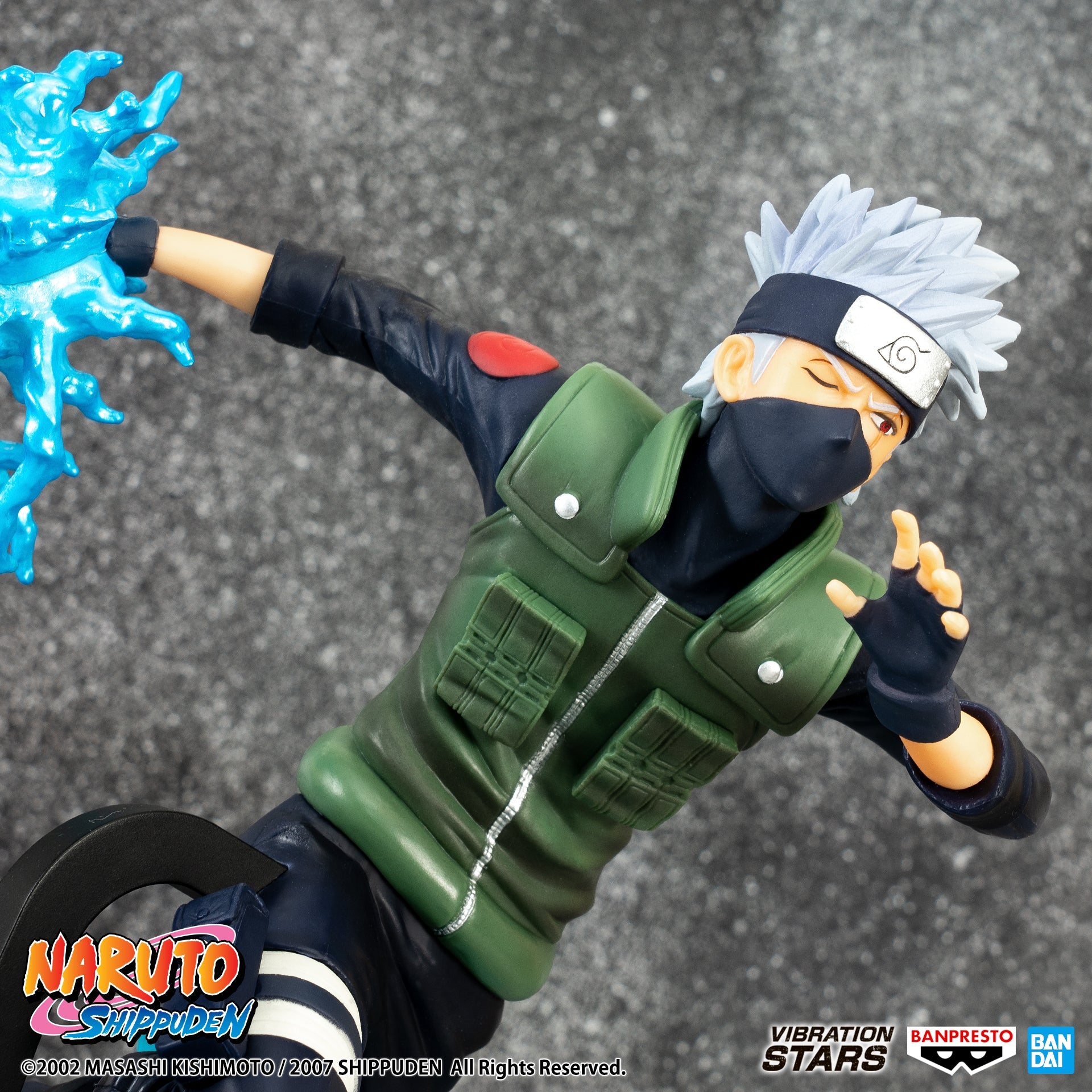 Figurine de Kakashi Hatake en PVC de 21 cm dans une pose dynamique avec Chidori et Sharingan.
