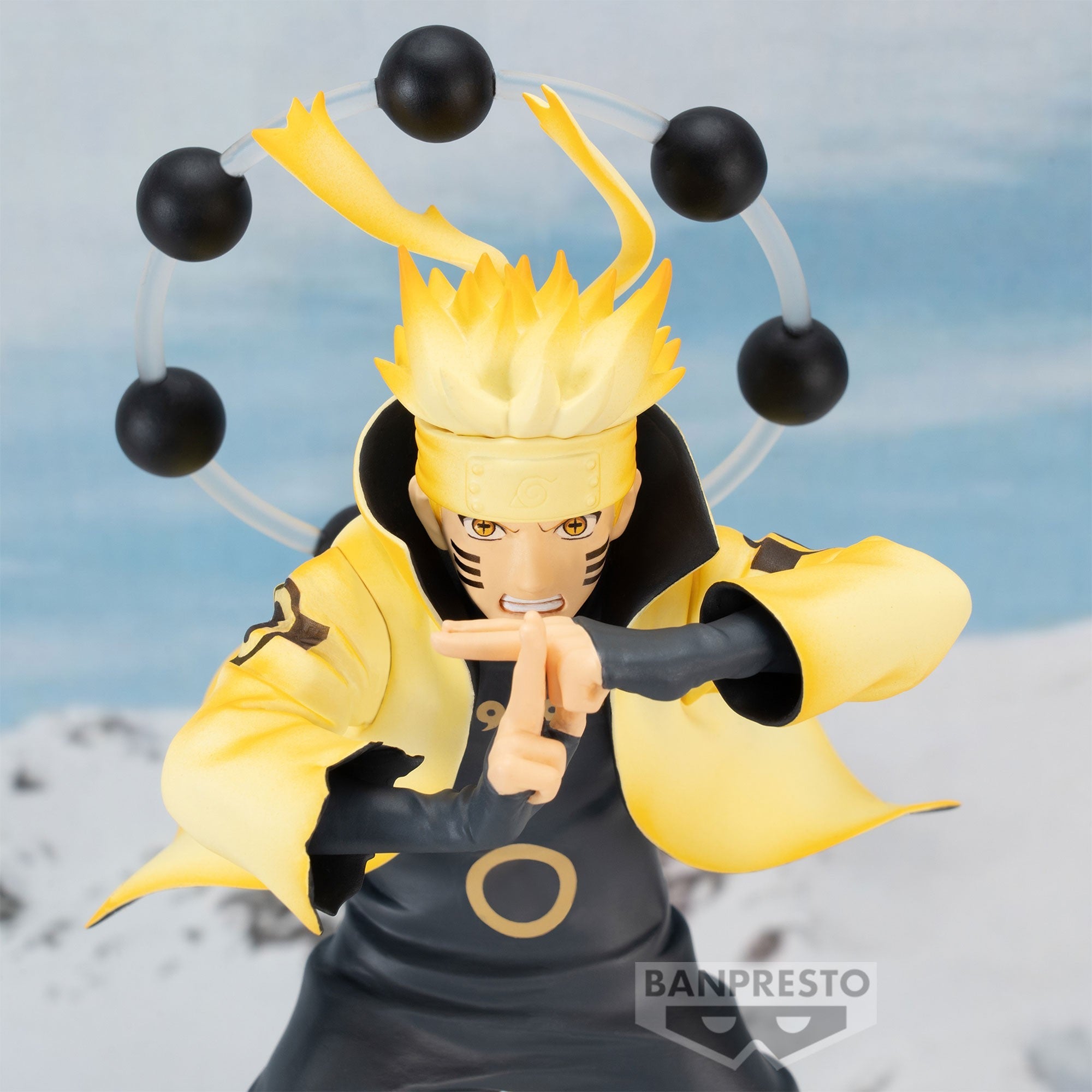 Figurine de Naruto Uzumaki en mode ermite avec une posture emblématique et des Sphères de Vérité.