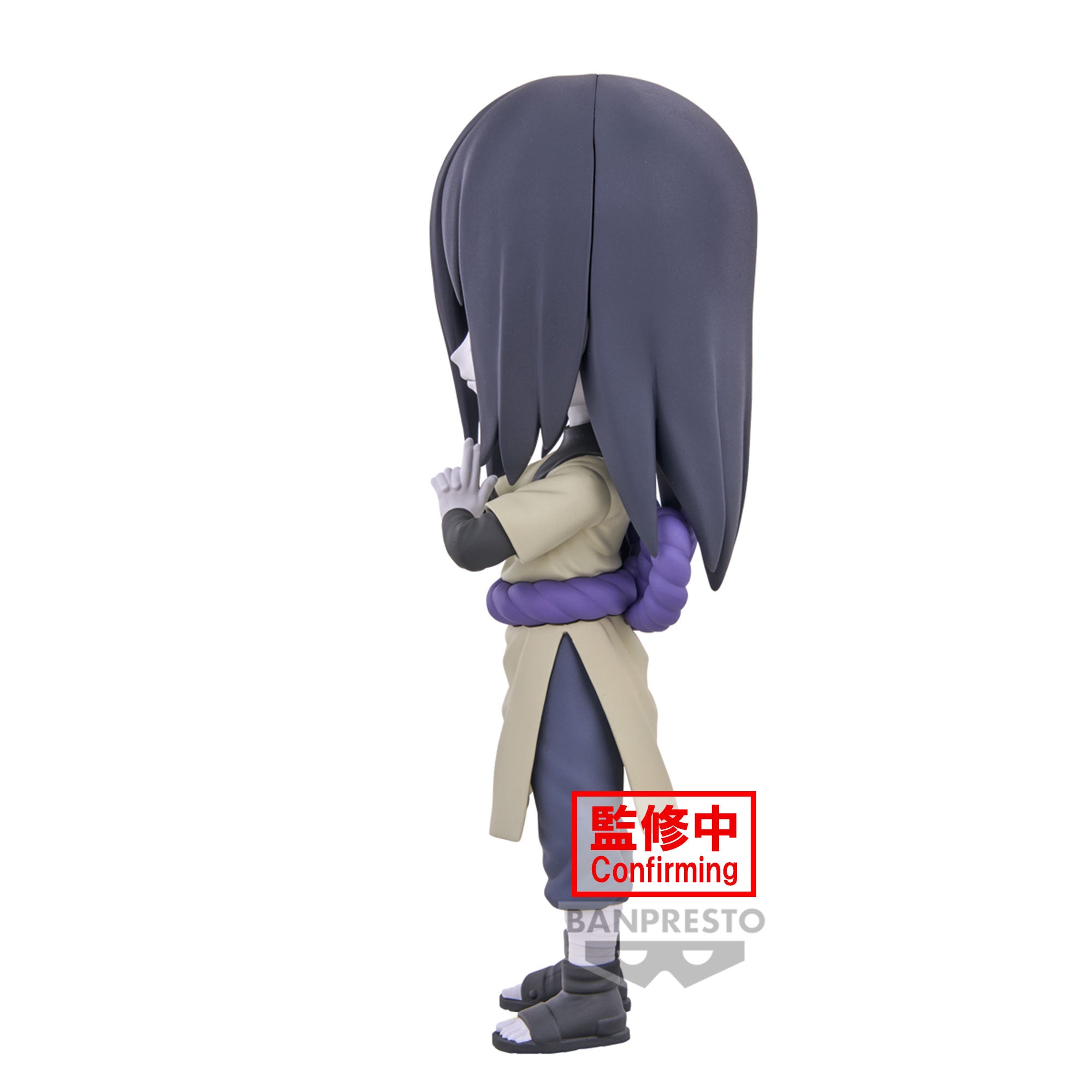 Figurine d'Orochimaru avec cheveux noirs, yeux dorés, expression malicieuse et mains jointes pour une technique ninjutsu.