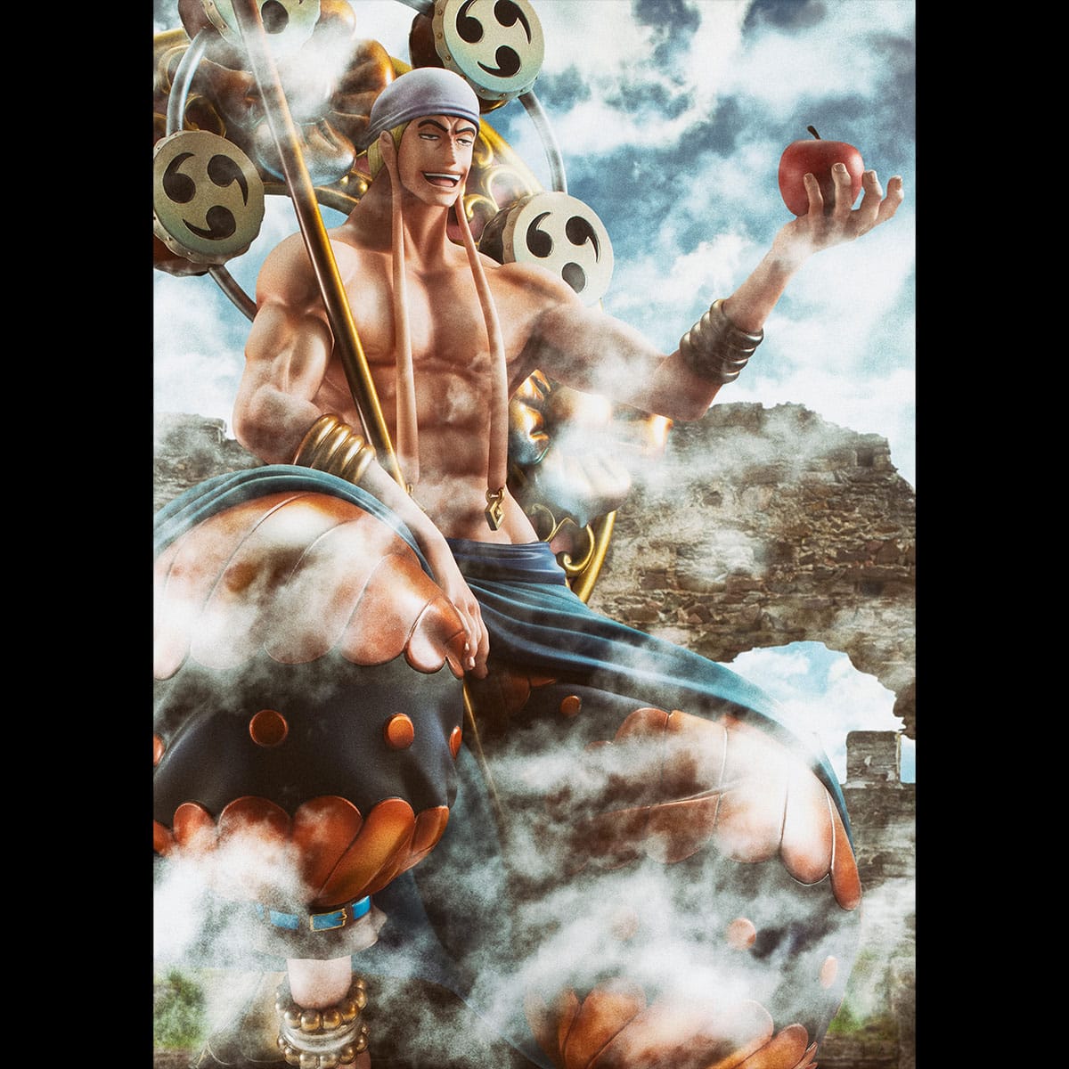 Figurine d'Enel avec son bâton en or, représentant le personnage dans sa tenue classique, avec une pose dynamique et une expression déterminée, fabriquée par MegaHouse.