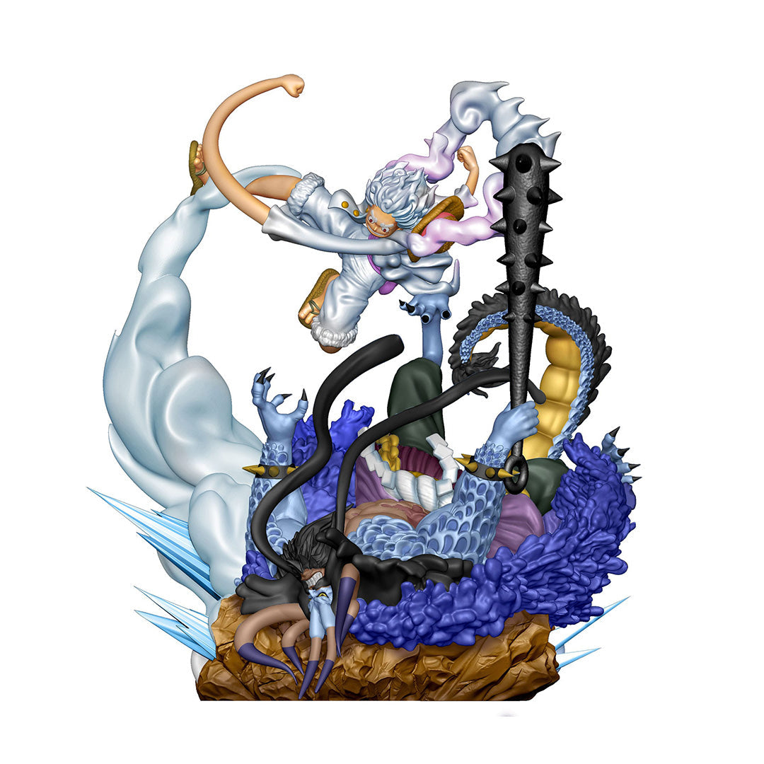 Figurine de Luffy Gear 5 capturant sa transformation emblématique avec une pose dynamique sous la pleine lune, fabriquée par MEGAHOUSE.