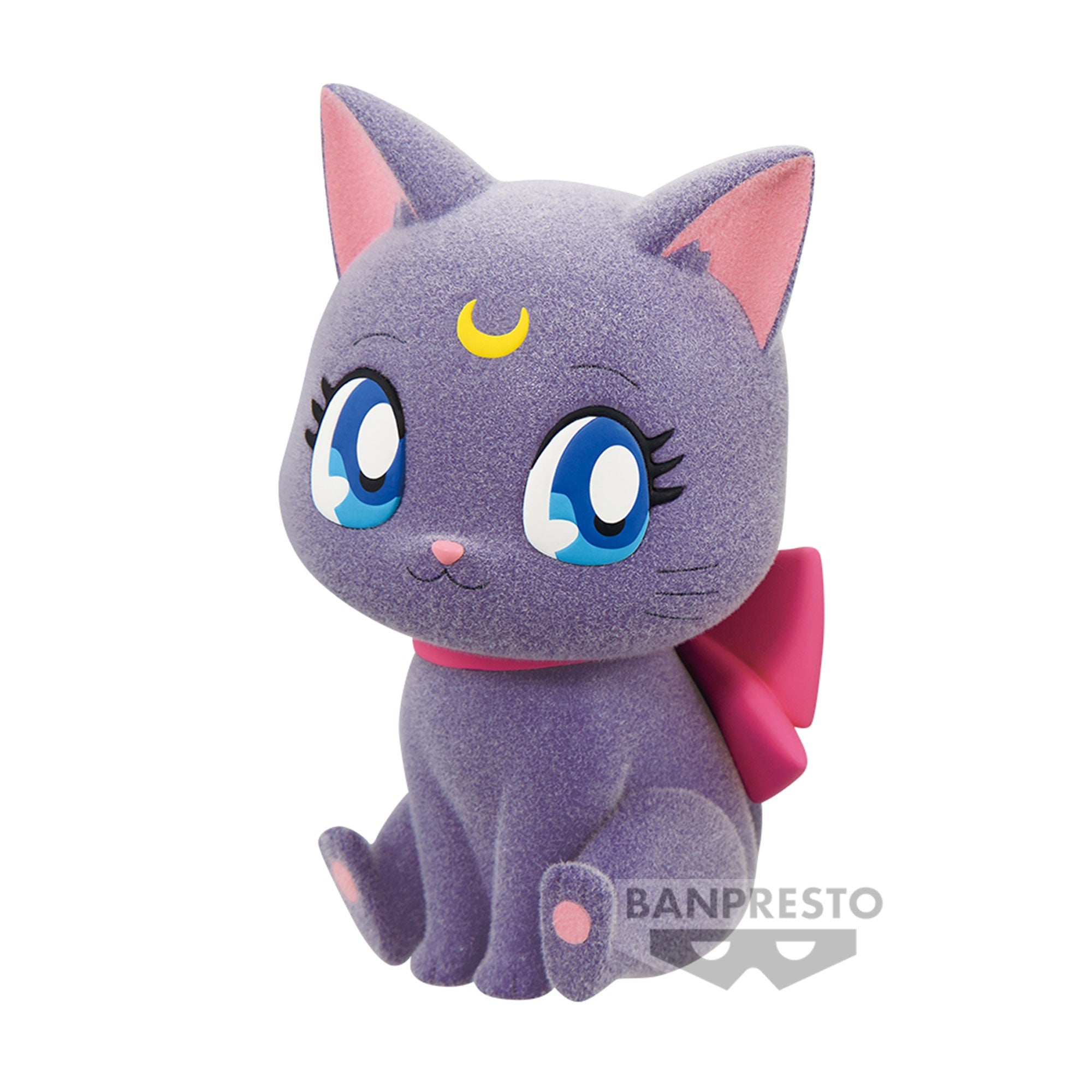 Vue latérale en plan d'ensemble de la figure de Luna de Sailor Moon assise.