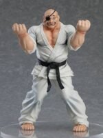 Vue de face en plan d'ensemble de la figurine de Doppo Orochi de Baki, les poings serrés.