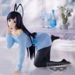 Figurine Giselle Bleach en robe bleu ciel, ceinture noire en forme de coeur