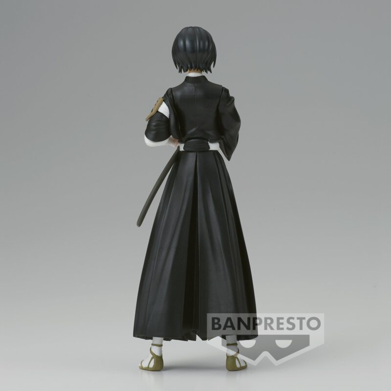 Figurine Rukia Bleach en tenue de shinigami, Zanpakuto Sode no Shirayuki