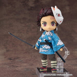 Vue 3/4 de mi-distance de la figurine Nendoroid de Tanjiro Kamado de Demon Slayer, en kimono bleu, tenant un katana.
