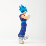 Figurine de Vegetto en Super Saiyan Blue mesurant 18 cm, représentant la fusion de Gokû et Vegeta, fabriquée par Banpresto.