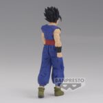 Figurine de Ultimate Gohan de Dragon Ball Super, mesurant 19 cm, représentant le personnage dans une pose confiante avec des cheveux noirs ébouriffés et des yeux déterminés, sculptée en PVC par Banpresto.