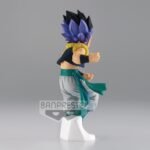 Figurine de Gotenks représentant la fusion entre Goten et Trunks, en PVC, mesurant 13 cm, avec des détails précis et des poses dynamiques.