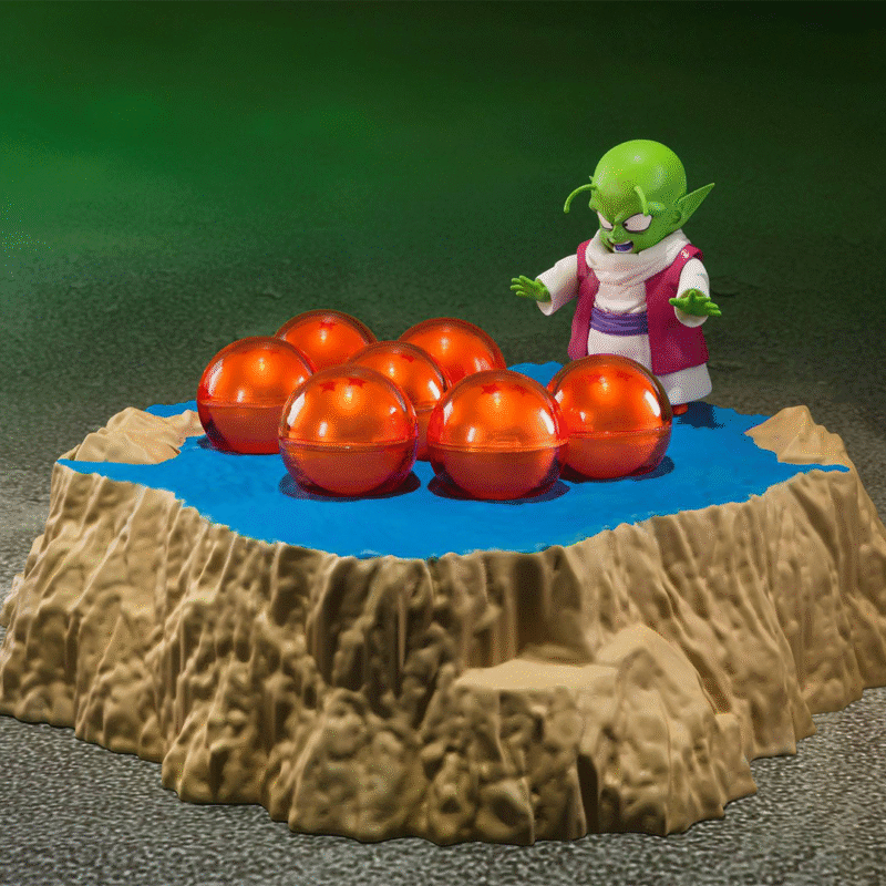 Figurine de Porunga de Dragon Ball Z mesurant 28 cm avec une tête optionnelle, accompagnée de figurine de Dende et de 7 Dragon Balls de Namek.