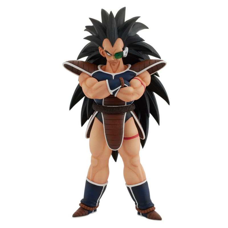 Figurine de Raditz de 25 cm, avec une armure de combat marron et noire, les bras croisés, un scouter vert sur l'œil, représentant un Saiyan avec une expression confiante.