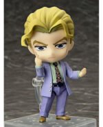 Vue de face à mi-distance de la figurine de Yoshikage Kira de JoJo's Bizarre Adventure: Diamond Is Unbreakable en costume lavande, avec une expression confiante.