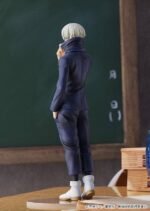Figurine Pop Up Parade de Toge Inumaki de la série Jujutsu Kaisen en uniforme bleu, en posture contemplative avec expression neutre, vue de dos à mi-distance.