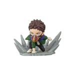 Vue 3/4 de face à mi-distance de la figurine Kai Chisaki de My Hero Academia en veste verte, portant un masque, en posture dynamique.