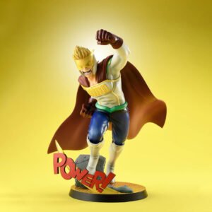 Vue 3/4 de face à mi-distance de la figurine de Mirio Togata de My Hero Academia en costume de héros bleu avec accents jaunes et verts, cape brune, sur base dynamique "POWER!".