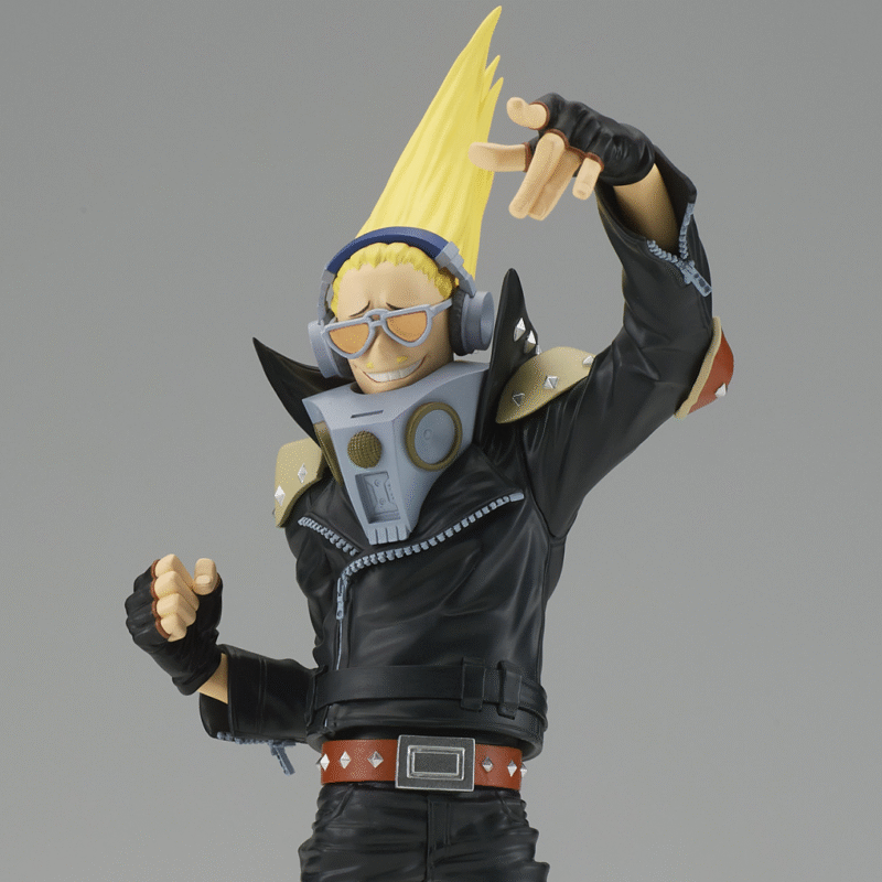 Vue 3/4 de face à mi-distance de la figurine d'All Might de My Hero Academia en costume de héros, levant une main.