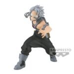 Vue 3/4 de face à mi-distance de la figurine  de Tetsutetsu Tetsutetsu de My Hero Academia en tenue de combat, avec un gantelet métallique sur le bras gauche.