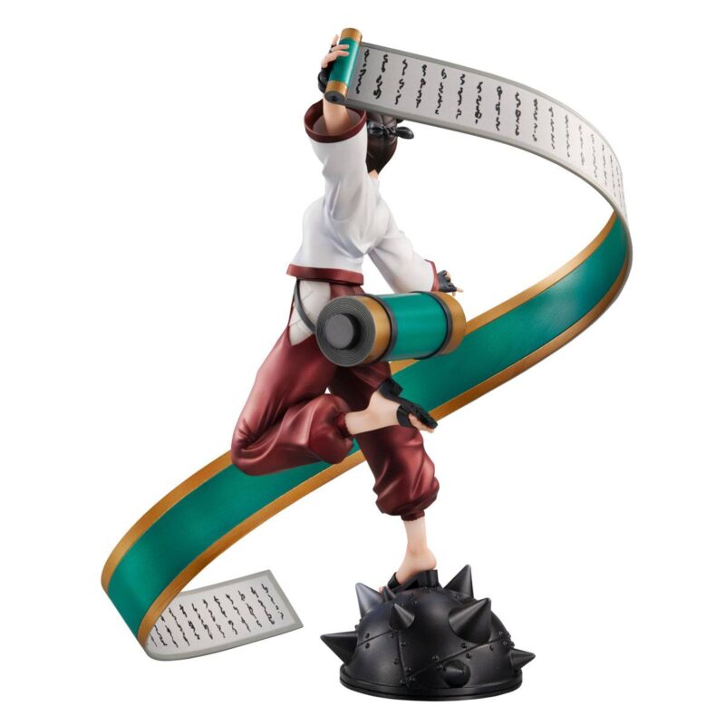 Figurine de Tenten de la série Naruto Gals, en pose dynamique avec un grand parchemin.