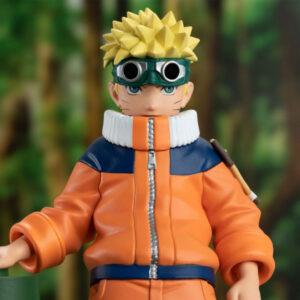 Figurine de Naruto Uzumaki avec lunettes de protection et rouleau des techniques interdites sur un socle bleu ciel.