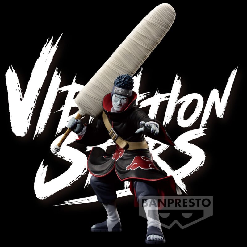 Kisame Hoshigaki debout dans une pose imposante, vêtu d'un manteau noir de l'Akatsuki, tenant l'épée Samehada entourée de bandages blancs.