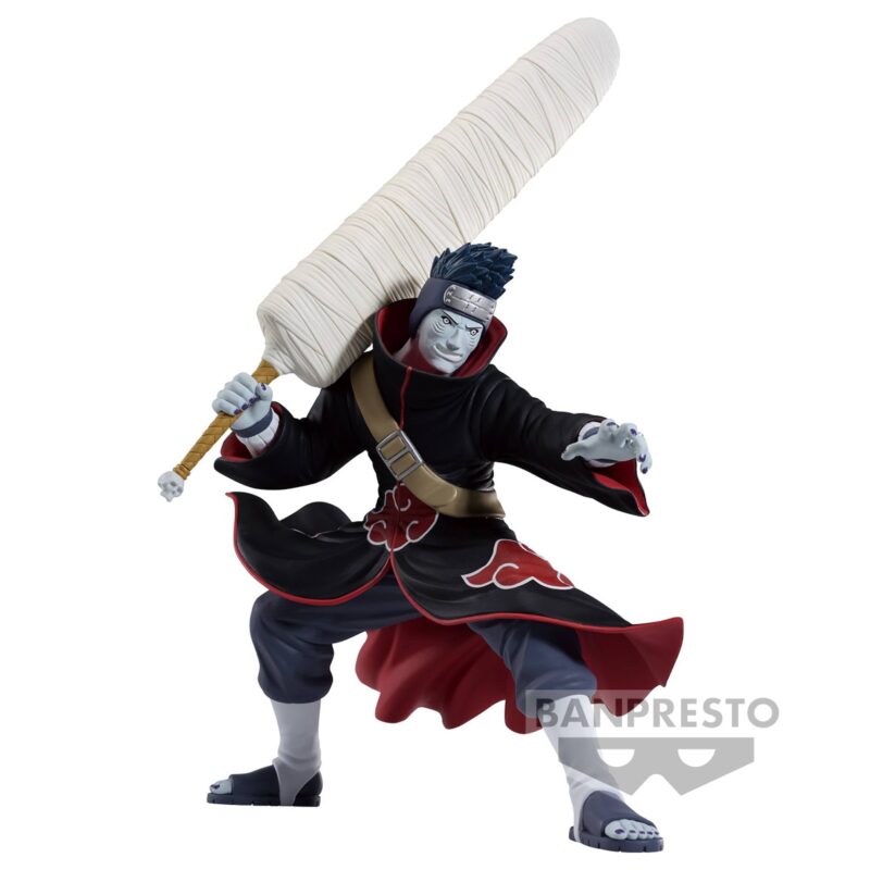 Kisame Hoshigaki debout dans une pose imposante, vêtu d'un manteau noir de l'Akatsuki, tenant l'épée Samehada entourée de bandages blancs.