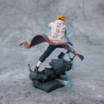 Figurine de Minato Namikaze avec un kunai d'espace-temps et un Rasengan sur un socle rocheux.