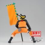 Figurine de Naruto Uzumaki en PVC de 11 cm dans une pose emblématique tenant un drapeau.