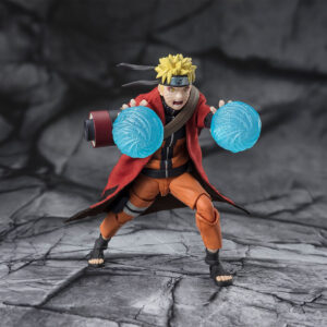 Figurine articulée de Naruto Uzumaki de 15 cm avec plusieurs accessoires interchangeables et effets Rasengan.