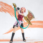 Figurine de Sakura Haruno de 14 cm avec plusieurs visages interchangeables et une hache.