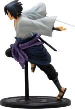 Figurine de Sasuke Uchiwa dans une pose dynamique, fabriquée par ABYstyle Studio, en PVC.