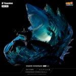 Statue de Kisame Hoshigaki en résine montrant une pose dynamique avec des effets d'eau et un socle détaillé.