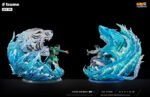 Statue de Kisame Hoshigaki en résine montrant une pose dynamique avec des effets d'eau et un socle détaillé.