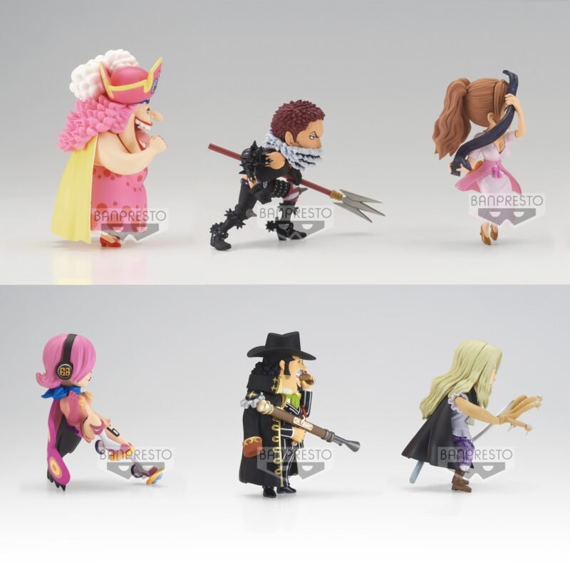 Figurine de Big Mom et Charlotte Katakuri de la collection One Piece, fabriquée en PVC, avec des poses dynamiques et des couleurs vives.