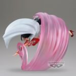 Figurine de Boa Hancock dans une posture dynamique, mesurant 17 cm, avec des cheveux et une cape flottants, fabriquée en PVC par Banpresto.