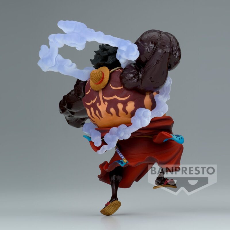 Figurine de Monkey D Luffy dans sa forme Gear 4, Bound Man, avec une posture dynamique inspirée de son affrontement contre Kaido, réalisée en PVC, mesurant 13 cm.