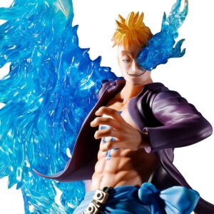 Marco le Phenix, personnage emblématique de One Piece, représenté en pose dynamique utilisant son Fruit du Démon sous forme hybride, avec des détails minutieux et une peinture de haute qualité.