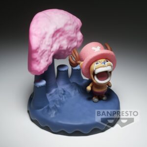 Figurine de Chopper dans une pose émotive, entouré de canons projetant de la neige rose, avec un socle texturé évoquant le Royaume de Drum, fabriquée par Banpresto.