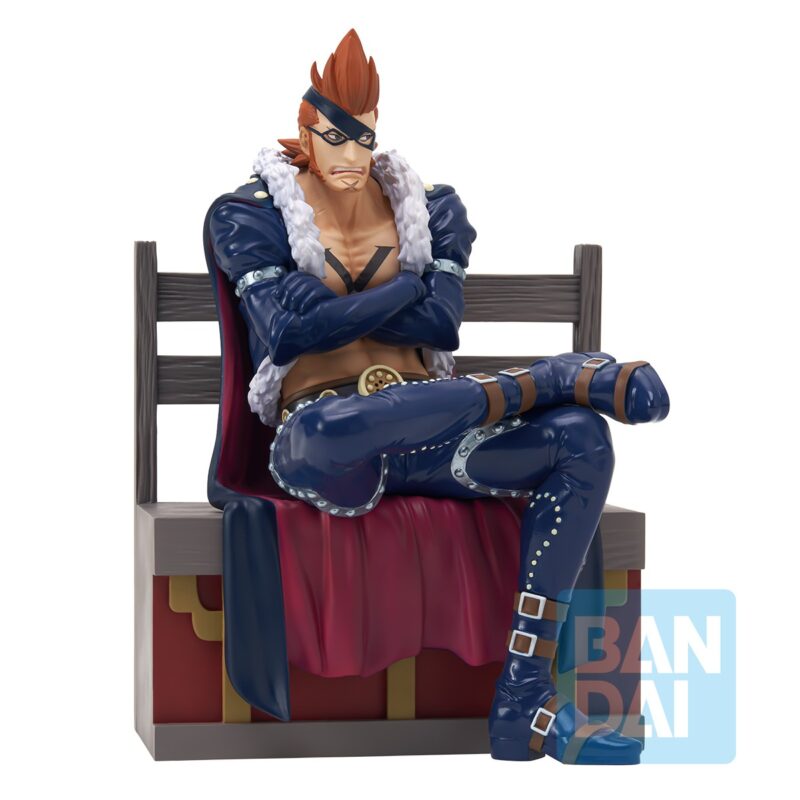 Figurine X-Drake de la collection Ichibansho, représentant un personnage assis avec les bras croisés sur un banc, affichant une expression calme et confiante, fabriquée en PVC et ABS.