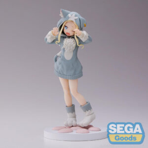 Vue 3/4 avant en plan d'ensemble de la figurine de Beatrice de Re:Zero les bras levés.