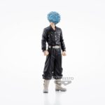Vue 3/4 de face à mi-distance de la figurine de Soya Kawata de Tokyo Revengers en uniforme militaire noir, sans accessoires.